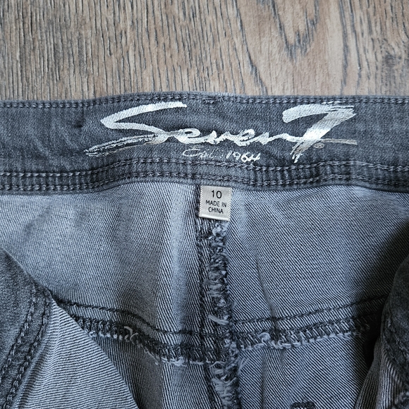 SEVEN 7 Jeans Womens Size 10 Straight Leg Pants Distressed Black Denim Seven7 - Picture 10 of 12